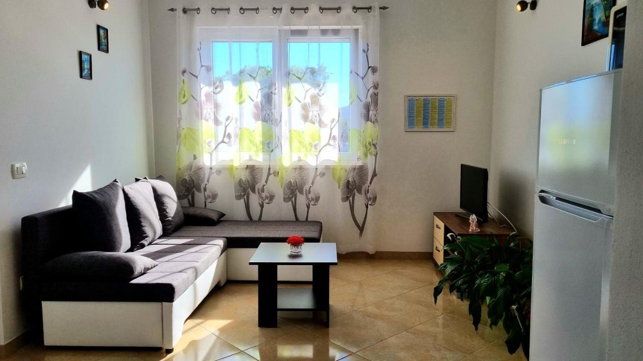 Apartments Bava Trogir Exterior photo
